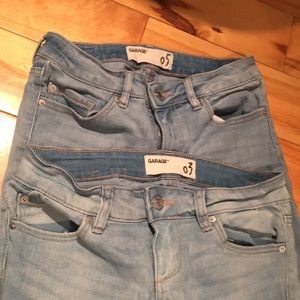 I have too many basic blue skinny jeans